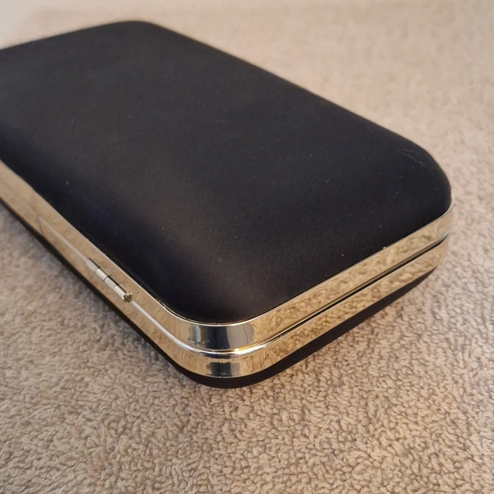 Giorgio Armani Parfums Case